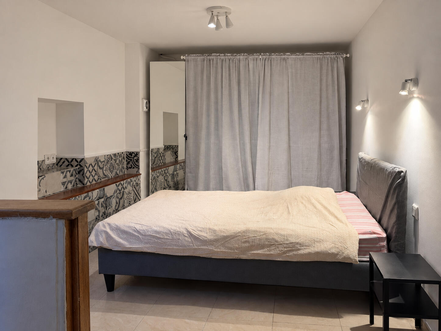 Chambre avec placard